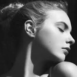 Meet your Posher, Yolanda